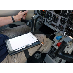 Design4Pilots i-Pilot Tablet Kneeboard