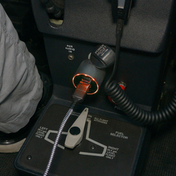 Design4Pilots Pilot CO Charger - Dual USB Charger with Carbon Monoxide Detection