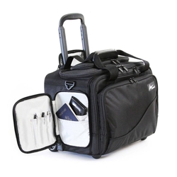Aerocoast Pro Crew I-W Flight Bag with Wheels