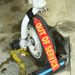 DeGroff Aviation ‘Out of Service’ Streamer